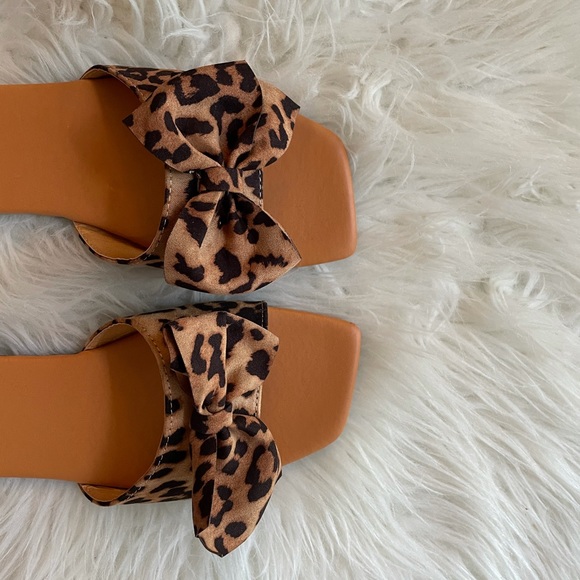 Leopard Bow Square Toe Slide Sandals - Picture 3 of 16